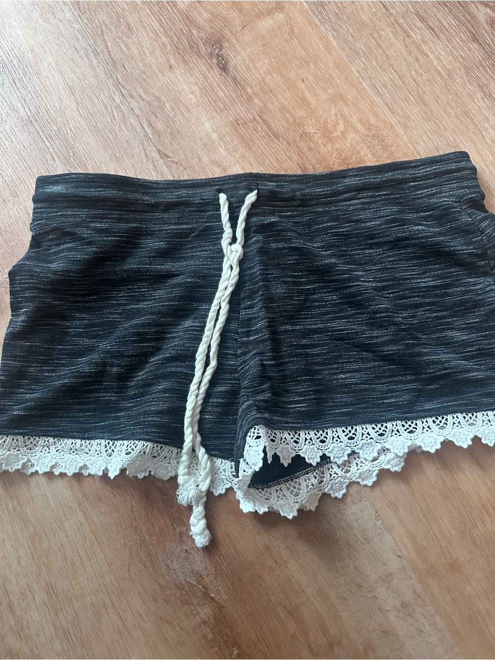 No Boundaries Lace Trim Lounge Shorts Black Heather Drawstring Size L 11-13